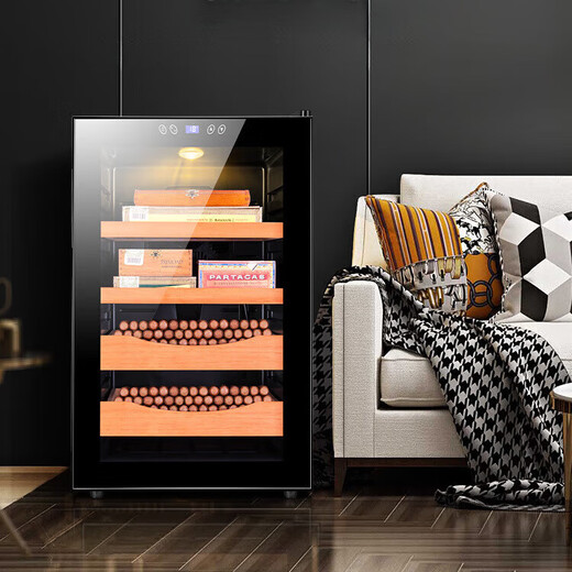 Shantou Lincun 65C temperature controlled humidifying cigar cabinet mini small household cedar wood electronic wine cabinet cigarette cabinet 65C full cigar style black