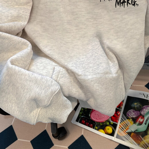 Cotton American heavyweight loose hooded sweatshirt for men in autumn and winter new oversize design letter jacket plus velvet white gray 3304 regular high quality XL 125-140Jin Jin equals 0.5 kg