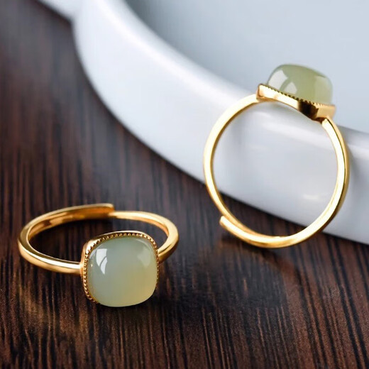 Lao Fengxiang small sugar cube ancient gold deep Hetian jade couple ring women's ring birthday gift girls silver jewelry small sugar cube ring ancient gold deep Hetian jade + certificate + brand gift box