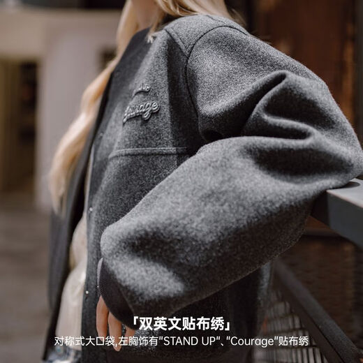 Madden gray thickened baseball jacket short woolen heavy woolen top autumn and winter large pocket women's jacket dark gray M (100-120Jin Jin is equal to 0.5 kg)