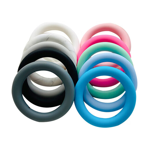 Silicone teether, food-grade hole-shaped circle ring chewing gum for babies to prevent falling off during oral period, purple, 1 pack