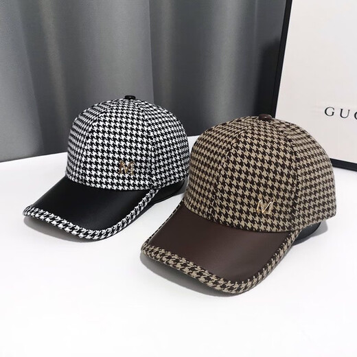 USERJOY autumn and winter woolen fashionable warm British retro houndstooth casual versatile curved eaves duck tongue hat women's baseball cap brown one size adjustable