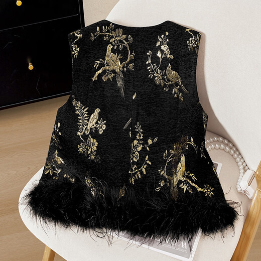 She pool V-neck vest 2025 autumn new women's new Chinese style retro single-breasted loose style stacked vest black gold one size