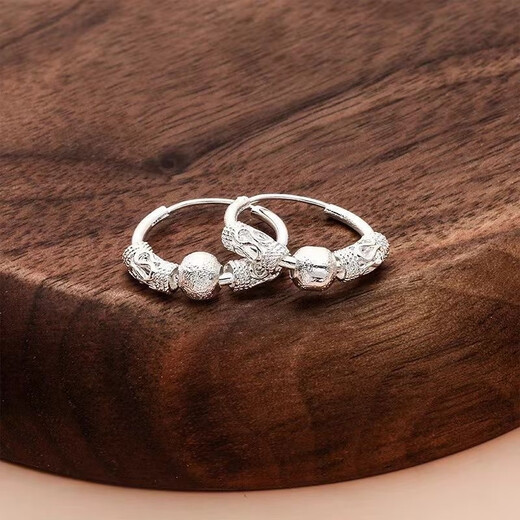 Ruyi bead earrings are light, luxurious, versatile, fashionable, niche design earrings, gift box style, transfer bead earrings