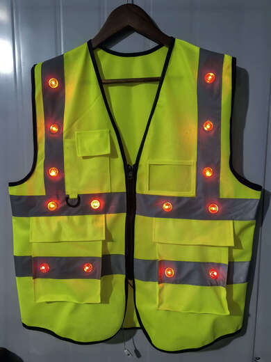 Reflective vest LED light glow flash luminous vest with light reflective clothing cycling safety clothing strobe light fluorescent yellow