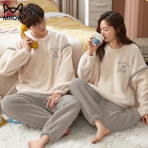 MiiOW coral velvet couple pajamas for women winter thickened velvet warm flannel large size can be worn outside home clothes suit men HMF7786 M women