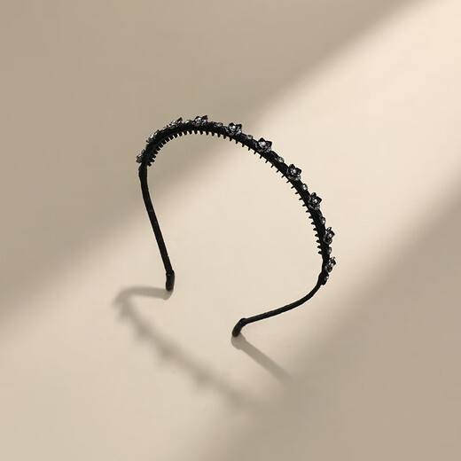 Chimera (CHIMERA) small fragrant delicate flower headband, fashionable and versatile, headband, hairpin, hair accessory, girl's birthday gift for taking photos when going out