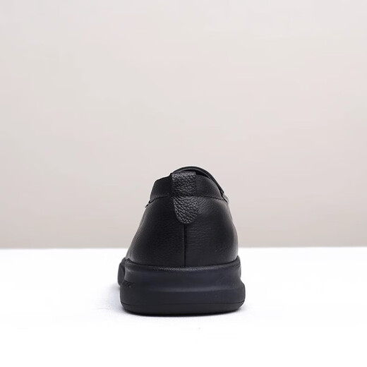 NEWMDER International Brand Business Casual Leather Shoes for Men 2025 New Winter Velvet Soft Leather Soft Sole Warm Men's Shoes High-end Black Velvet Spot Suda 41 (255mm)