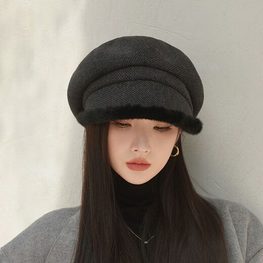 Autumn and winter beret women's velvet warm ear protection small head circumference octagonal hat Korean version versatile fashion plush peaked cap beige