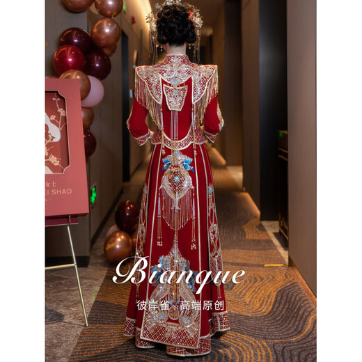ROAR UTHAUG velvet show and clothing bride 2025 new wedding dress slim fit women's heavy industry show kimono women's wedding dress Biyiniao high-end soft velvet (no headgear) M