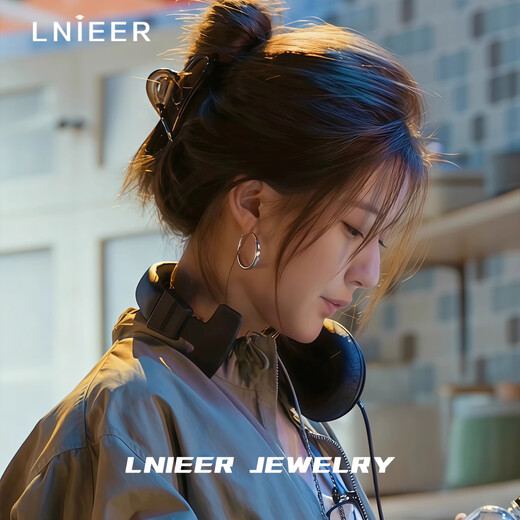 Lnieer Xu Wo Dazzling Zhao Lusi and Xu Yan's same love clip for women with high-end hair on the back of the head shark hair clip headwear brown love clip