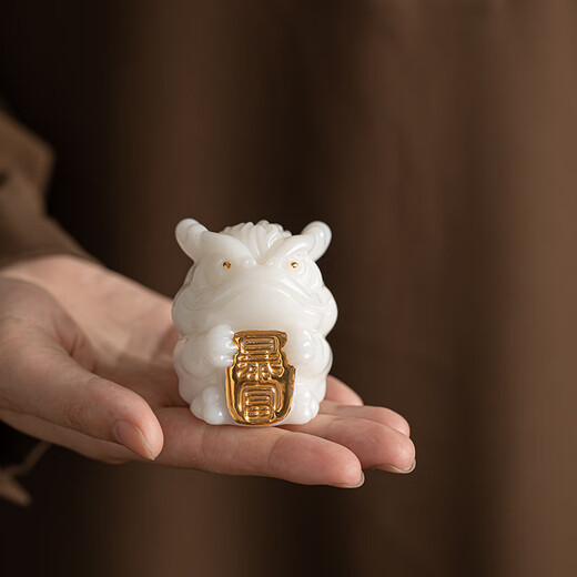 SUSHI CERAMICS high-end ice jade porcelain, golden toad tea pet ornaments, tea table and office desk decoration, holiday gifts for friends