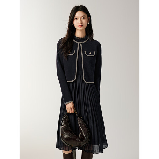 JUZUI(JUZUI) Elegant Quiet Luxury Style Needle and Shuttle Matching Knitted Dress for Women 2025 Winter New Style JTFD31401 Zhang Qing L