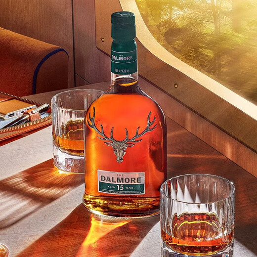 大摩（DALMORE） 15年 苏格兰单一麦芽威士忌 700ml 