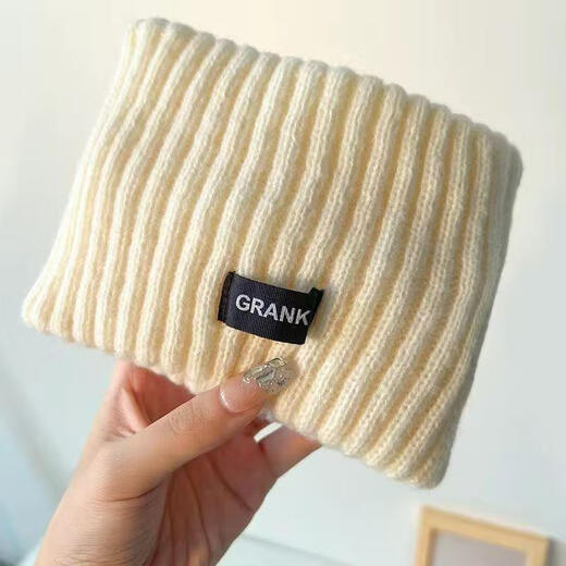 Nian Meifang protects the forehead and wipes the forehead for women to keep warm and cover the forehead with a headscarf and a headband to cover white hair. The postpartum hairband is produced in beige.