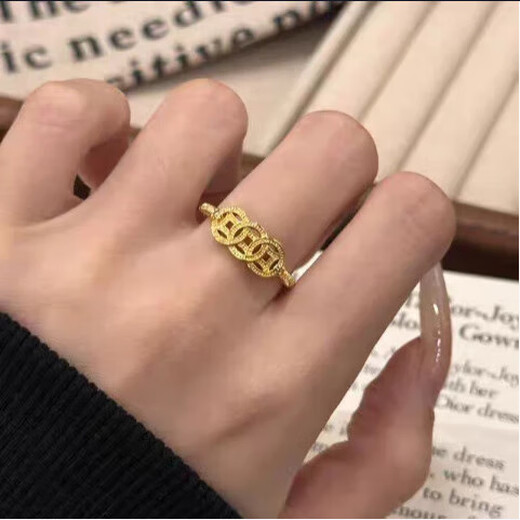 Money in Hand Ring Simulation Golden Ring Ring for Women, Time to Run Hand Jewelry Fashionable and Simple Gift for Girlfriend Money in Hand Ring