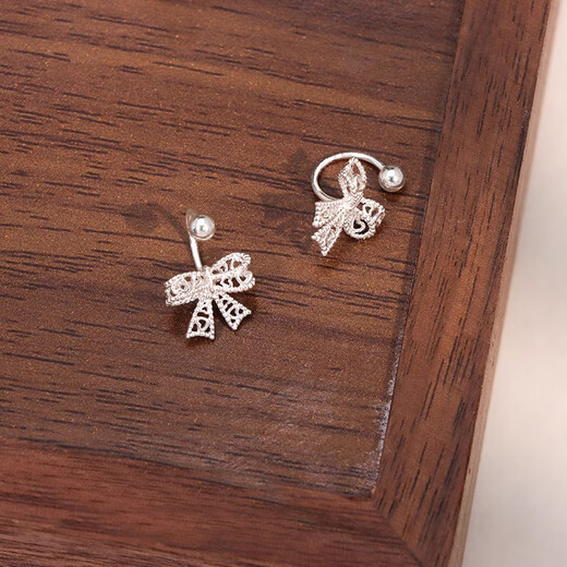 沄汧999 sterling silver needle earrings earrings for women 2025 new birthday gift girls niche earrings jewelry accessories hollow bow hook earrings pair