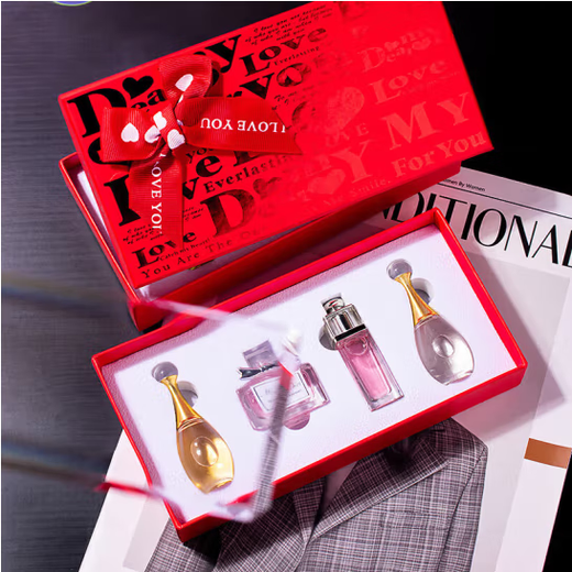 D&F perfume sample counter long-lasting light fragrance fresh fragrance ladies girl 5ml gift to girlfriend and wife silver box 5-piece set + counter gift box bag