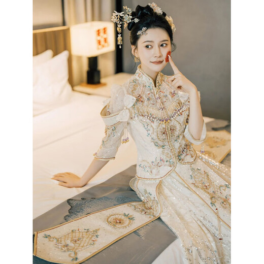 ROAR UTHAUG Show and Clothing 2025 New Champagne Color New Chinese Style Wedding Dress Elegant Small Wedding Toast Outfit Outfit XH1434 Qian Yan No Headgear S