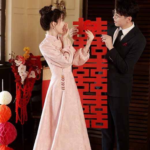 Libaixin Chinese toasting dress bride cheongsam autumn and winter pink Xiuhe dress bride wedding engagement home dress women's long-sleeved pink long style around the floor 2XL recommended 122-128Jin Jin equals 0.5 kg