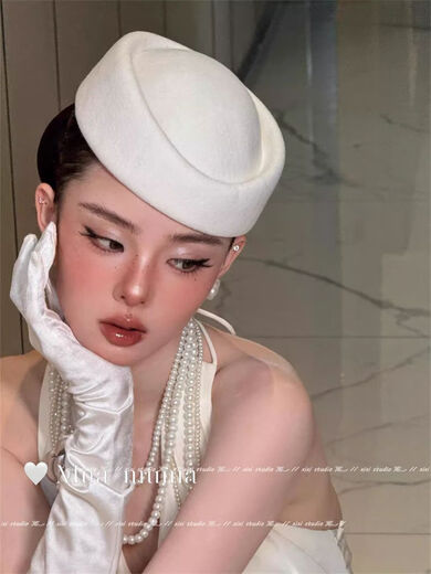 Jiyu Retro Baroque White Beret French Hepburn Style Dress Hat Exquisite Fashion Top Hat New Accessories White Retro Baroque Top Hat