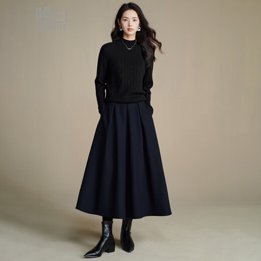 Late White New Product 2025 Winter Fashionable Casual Sweater Plus Velvet Warm Knitted Sweater for Women Without Belt Black S