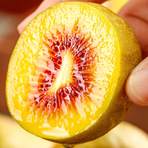 Straw hat grandma kiwi red heart kiwi fruit large fruit gift seasonal fresh fruit fresh origin direct delivery SF Express 12 single fruits 40-60g ordinary express delivery