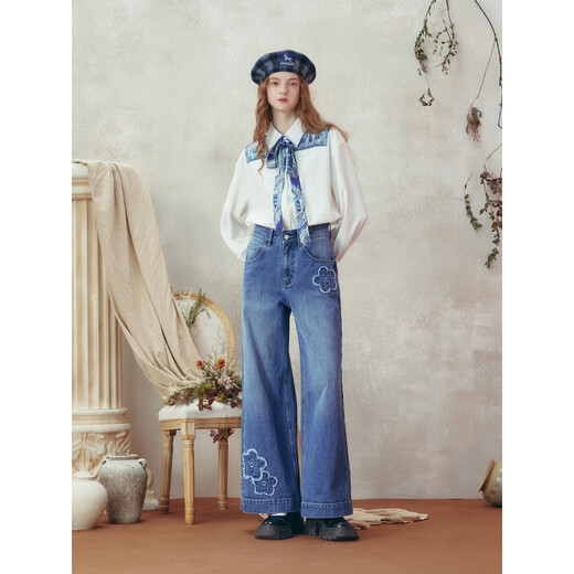 Two or Three Things Van Gogh's Literature and Art Ode to the Scroll 2025 Winter New Style Removable Printed Tie Shirt for Women White S