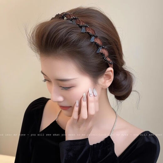 Temperament Louis high skull wavy headband for women 2025 new toothed rhinestone headband high-end face wash hairpin black wavy headband 1 pack