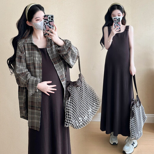 Japan's high-end maternity dress, new large size plaid shirt skirt, autumn and winter suit, high-end wear for pregnant mother, plaid shirt, single piece L