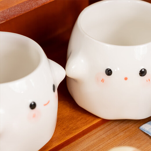 Bei Chuzhong Christmas gift, Christmas Eve birthday gift for girl friend, ghost mug, ceramic water cup, custard ghost cup, gift carton, cute gift