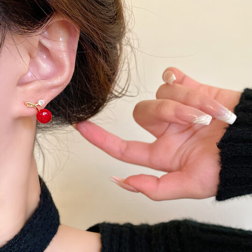 Small red bean acacia earrings for women, popular autumn and winter earrings, niche light luxury, high-end, temperament earrings, birthday gift, red round bead acacia earrings, one pair