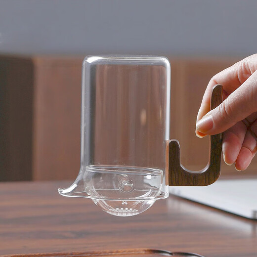 OIMG Xiaoqinggan special tea cup, reasonable shower cup, tea set, tea and water separation tea brewing set, portable large capacity, 1 pot, 6 cups, 350ml Xiaoqinggan Xiaoyao male cup, wooden handle - transparent color + 6 handle cups