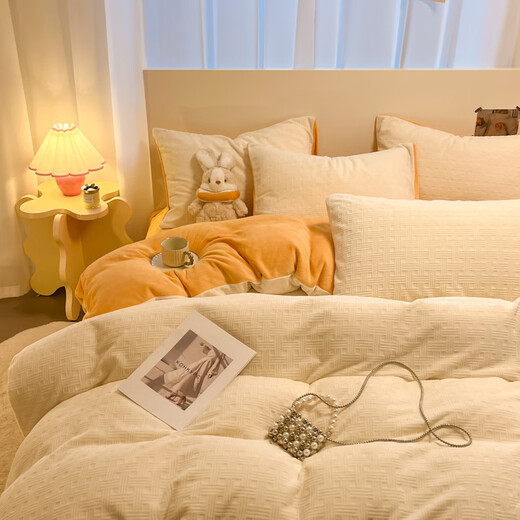 La Chapelle milk velvet four-piece set winter 2025 new flannel baby bed sheet quilt cover bedding woven pattern-white orange bed sheet style 1.5m four-piece set