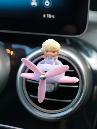 Yusenyi Car Aromatherapy Perfume Car Air Conditioner Air Vent Clip Fragrance High-end Cute Doll Pilot Car Goods SP Dream Seeker Red and Blue Aircraft Vent Aromatherapy 1g