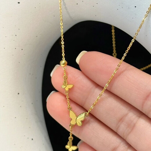 Butterfly tassel necklace for women, non-fading, ancient style, fashionable necklace, niche design, high-end clavicle chain, butterfly tassel necklace