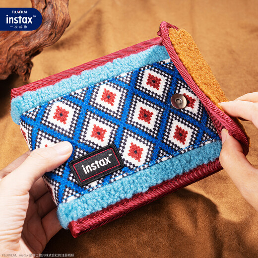 INSTAX Fuji instax Alpine Light Capture Mini Photo Album