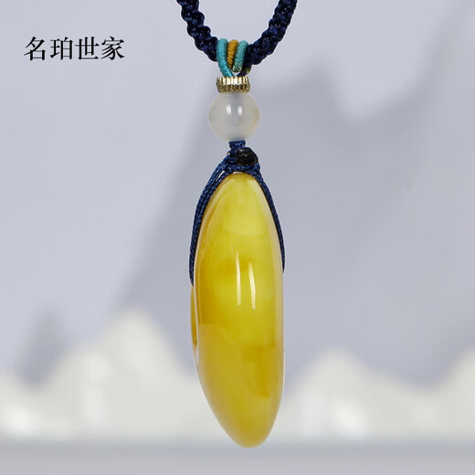 Famous family amber pendant for men and women, natural beeswax safety buckle, safety pendant, birthday gift for girlfriend