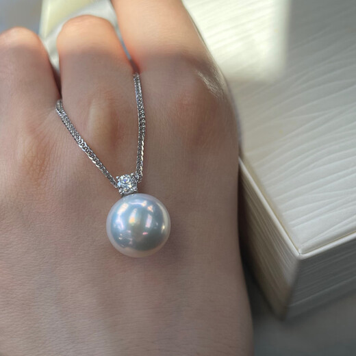 Ai Yunlai Zhengyuan Strong Light Freshwater Edison Pearl Princess Diana Style Pendant Mirror High Quality Zircon 18k Gold Necklace Wedding 12-13mm (Silver Chain Free)