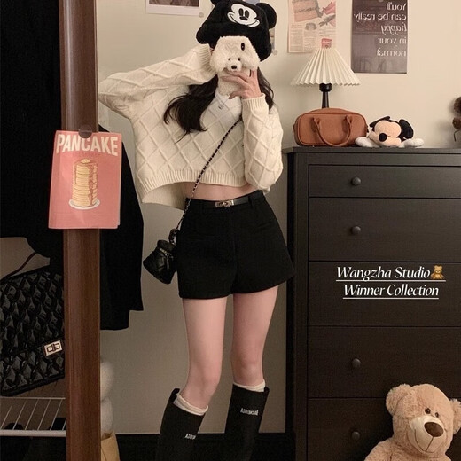 FOX.G Black Woolen Shorts Women's Autumn and Winter Outer Wear Women's 2025 New High Waisted A-Line Casual Leggings Hot Pants Double Pocket Woolen Shorts Black No Belt M Recommended 105 Jin Jin equals within 0.5 kg