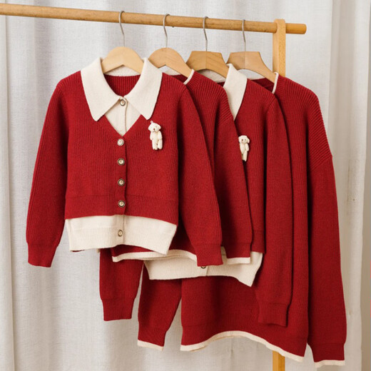 Little Bear Elf (xiaoxiongjingling) parent-child red sweater autumn and winter new style 2026 New Year's family of three, high-end mother and daughter family outfit of four, men's round neck top/women's cardigan jacket 175 mother's XL size (recommended weight 135-150Jin Jin equals 0.5 kg)