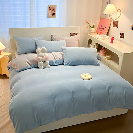 Antarctic quilt core + milk velvet four-piece set + pillow core Winter dormitory bedding and quilt complete set six-eight-piece set Baby blue + light gray 1.8m bed sheet seven-piece set = four-piece set + 6 Jin Jin equals 0.5 kg Quilt + pillow core 2 pieces
