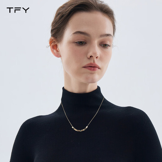 TFY small sugar cube sweater necklace for women 2025 new light luxury niche design high-end autumn and winter retro titanium steel accessories small sugar cube sweater chain
