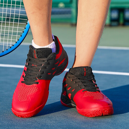 2025 new badminton training shoes for men and women, wear-resistant shock-absorbing mesh, breathable tennis sports professional competition shoes, black and red 41
