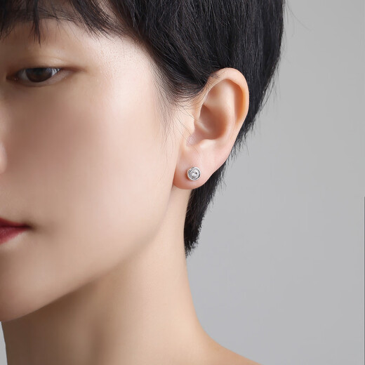 Ming brand jewelry platinum earrings Pt950 white gold fantasy round rhyme earrings BFH0142 platinum earrings about 2.61 grams