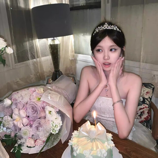 Crystal Princess Crown Headdress Female 18th Birthday Bride Crown Goddess High-end Headband Children's Props 01 Flowers and Leaves