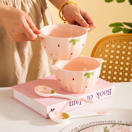 Girly Heart Strawberry Double-Eared Bowl and Spoon Thickened Soup Bowl Salad Bowl Rice Bowl Household Bowl High-Looking Underglaze Color Tableware Light Pink Strawberry Double-Eared Bowl (1 Bowl 1 Spoon) 2-piece Set