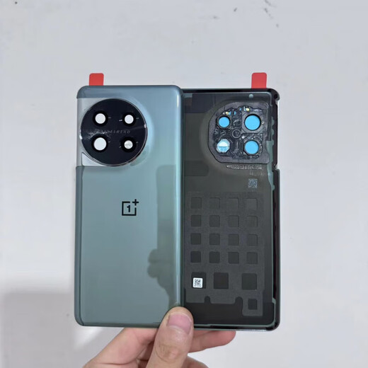 Suitable for OnePlus 11 original back cover glass 1+11 original brand new back shell battery cover shell original battery cover. Place an order to receive tools and tutorials. Contact customer service to receive it.
