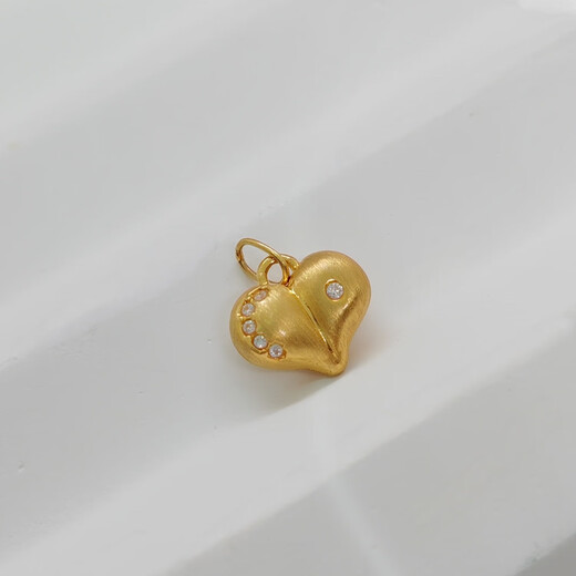 18K gold diamond love pendant, high-end love necklace for girlfriend birthday gift, heart-shaped necklace for women, yellow inlaid love heart