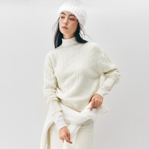Same style as Semir shopping mall | Senrou Semir sweater for women winter short cable tie round neck loose 2025 new retro sweater milk white 10501 S